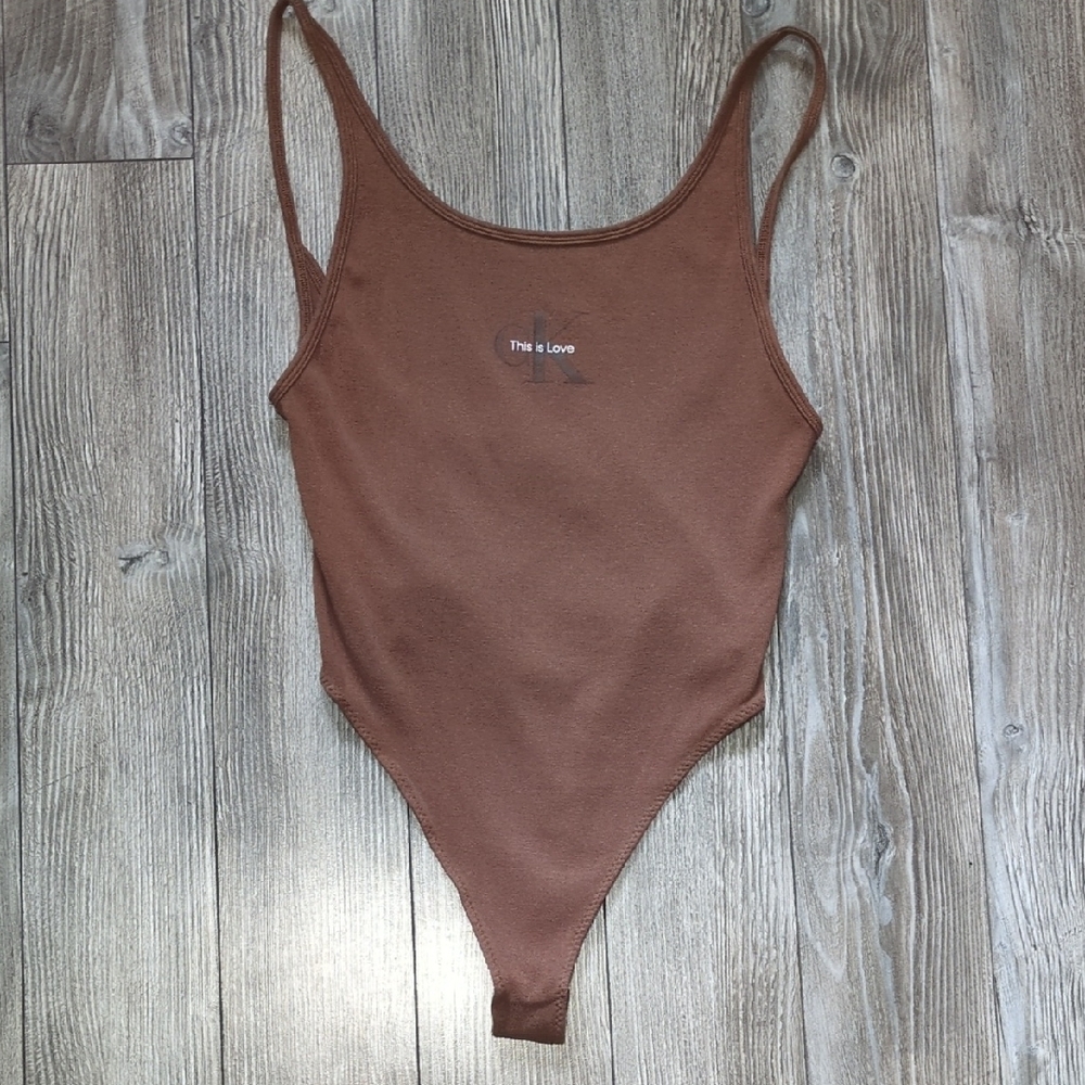 Calvin Klein Jeans Monogram Logo Scoop Back Thong Tank Top Bodysuit L